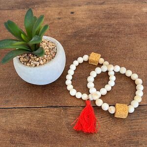 Set of Beaded Bracelets 